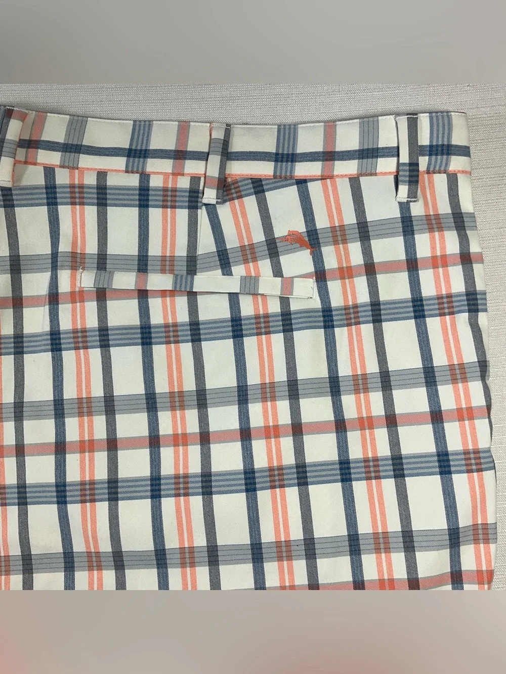 NWT TOMMY BAHAMA Men's Seaside Caddy Stretch UPF Ivory Plaid Flat Front Shorts